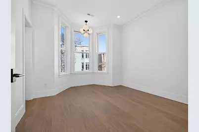 427 E 6th St #2, Boston, MA 02127 - Photo 7