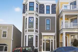 427 E 6th St, Boston, MA 02127 - Photo 13