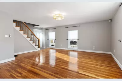 12 Wright St #1, Stoneham, MA 02180 - Photo 5