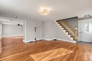 12 Wright St, Stoneham, MA 02180 - Photo 3