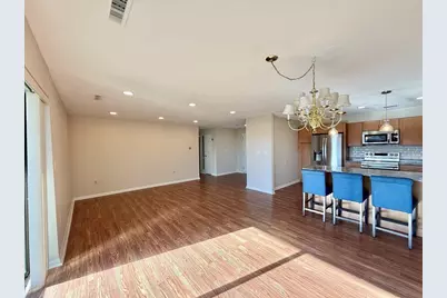 1006 Paradise Rd #3R, Swampscott, MA 01907 - Photo 5