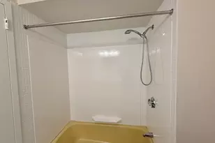 1006 Paradise Rd, Swampscott, MA 01907 - Photo 23