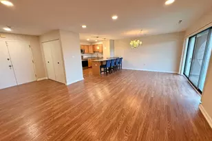 1006 Paradise Rd, Swampscott, MA 01907 - Photo 3