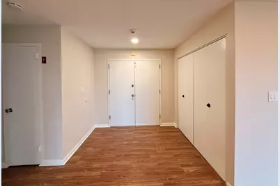 1006 Paradise Rd #3R, Swampscott, MA 01907 - Photo 11