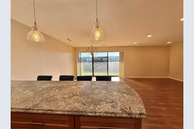 1006 Paradise Rd #3R, Swampscott, MA 01907 - Photo 9