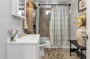 10 Holly St, Lawrence, MA 01841 - Photo 11