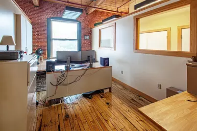 320 Riverside Dr #1, Northampton, MA 01062 - Photo 7