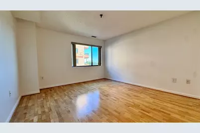 3920 Mystic Valley Pkwy #817, Medford, MA 02155 - Photo 5