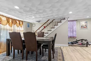 580 County St, Fall River, MA 02723 - Photo 15