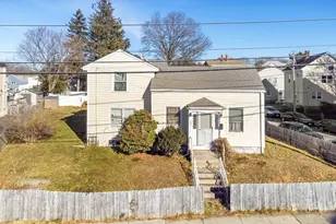 580 County St, Fall River, MA 02723 - Photo 9