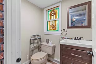 580 County St, Fall River, MA 02723 - Photo 17