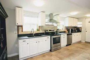 111 Lakewood St, Worcester, MA 01603 - Photo 3