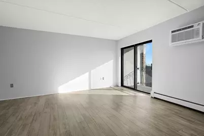 159 Franklin #E6, Stoneham, MA 02180 - Photo 9