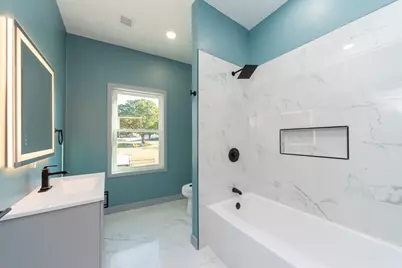 115-117 Mechanic #4, Clinton, MA 01510 - Photo 11