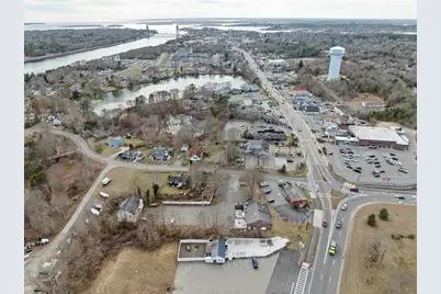 300 Main St, Bourne, MA 02532 - Photo 15