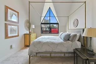 201 W Brookline, Boston, MA 02116 - Photo 19