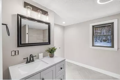 1368 Granville Rd, Westfield, MA 01085 - Photo 23