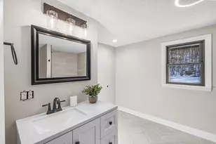 1368 Granville Rd, Westfield, MA 01085 - Photo 23