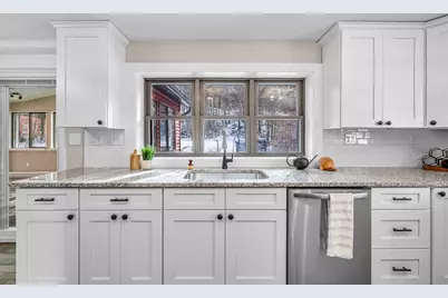 1368 Granville Rd, Westfield, MA 01085 - Photo 15