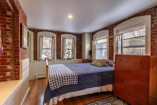 61 Crescent St, Northampton, MA 01060 - Photo 5