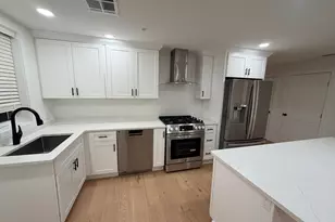 17 School, Hudson, MA 01749 - Photo 5