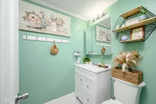 848 Plain St, Marshfield, MA 02050 - Photo 17