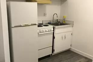 135 Grove St, Rockland, MA 02370 - Photo 5