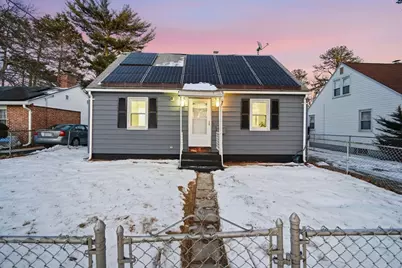 25 Pheland St, Springfield, MA 01109 - Photo 3