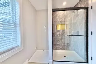 20 Broad St, Medway, MA 02053 - Photo 7