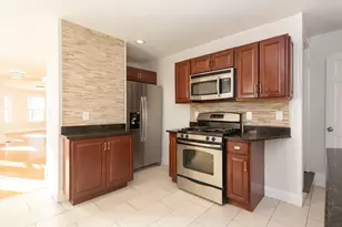 65-67 Pearl St, Newton, MA 02458 - Photo 9