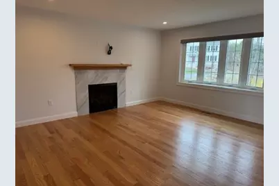 78 Mountain Road #B, Burlington, MA 01803 - Photo 3