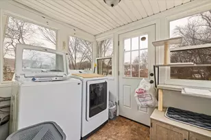 7 Holbrook Rd, Oxford, MA 01540 - Photo 9