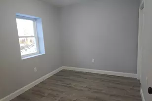 32 W, Middleborough, MA 02346 - Photo 5