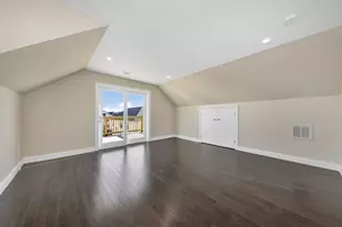 43 Wright Ave, Medford, MA 02155 - Photo 21