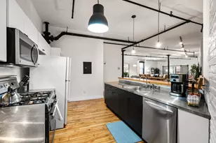 19 Stanhope St, Boston, MA 02116 - Photo 11