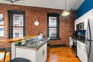 13 Stanhope St, Boston, MA 02116 - Photo 9
