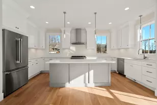 1060 Grove St, Framingham, MA 01701 - Photo 5