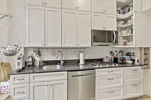21 E Concord St, Boston, MA 02118 - Photo 7