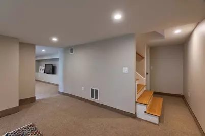 269 Dale St. #1, Waltham, MA 02451 - Photo 31