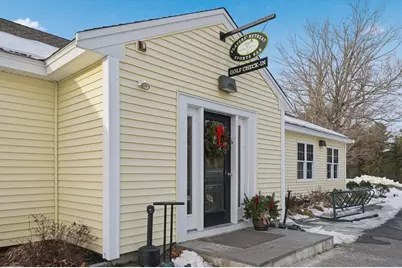 1818 Main Street #204, Holden, MA 01522 - Photo 21