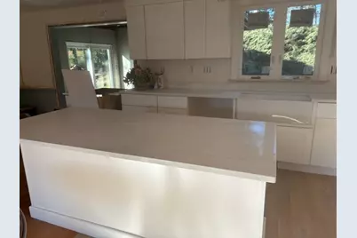 40 Hearthstone Drive, Medfield, MA 02052 - Photo 5