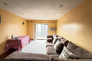 215 Washington Ave, Chelsea, MA 02150 - Photo 3