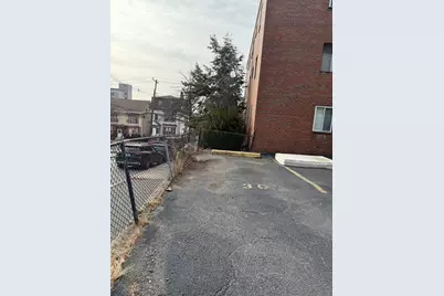 215 Washington Ave #9, Chelsea, MA 02150 - Photo 17