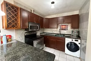 215 Washington Ave, Chelsea, MA 02150 - Photo 13