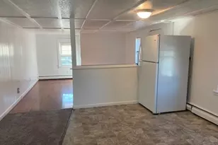 18 Taunton St, Plainville, MA 02762 - Photo 5