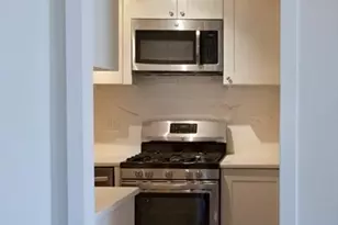 65 E India Row, Boston, MA 02110 - Photo 3