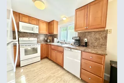 10 Roulston Rd. #10, Windham, NH 03087 - Photo 5