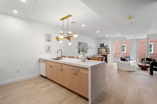 51 N Margin St, Boston, MA 02113 - Photo 7