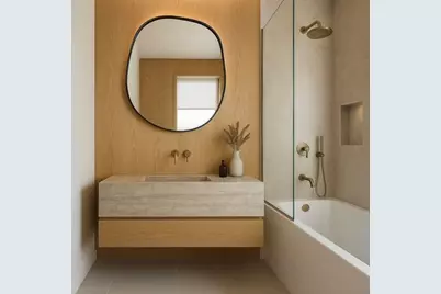 51 North Margin St #3, Boston, MA 02113 - Photo 5