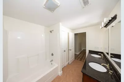 83 Massasoit Rd, Worcester, MA 01604 - Photo 17